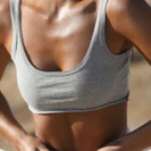 Joah Brown Heather Gray raw hem crop top